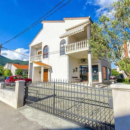Apartment San Kaštela エクステリア 写真