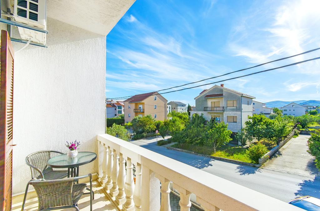 Apartment San Kaštela エクステリア 写真