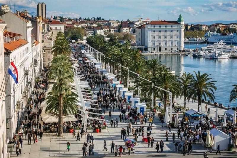 Apartment San Kaštela エクステリア 写真